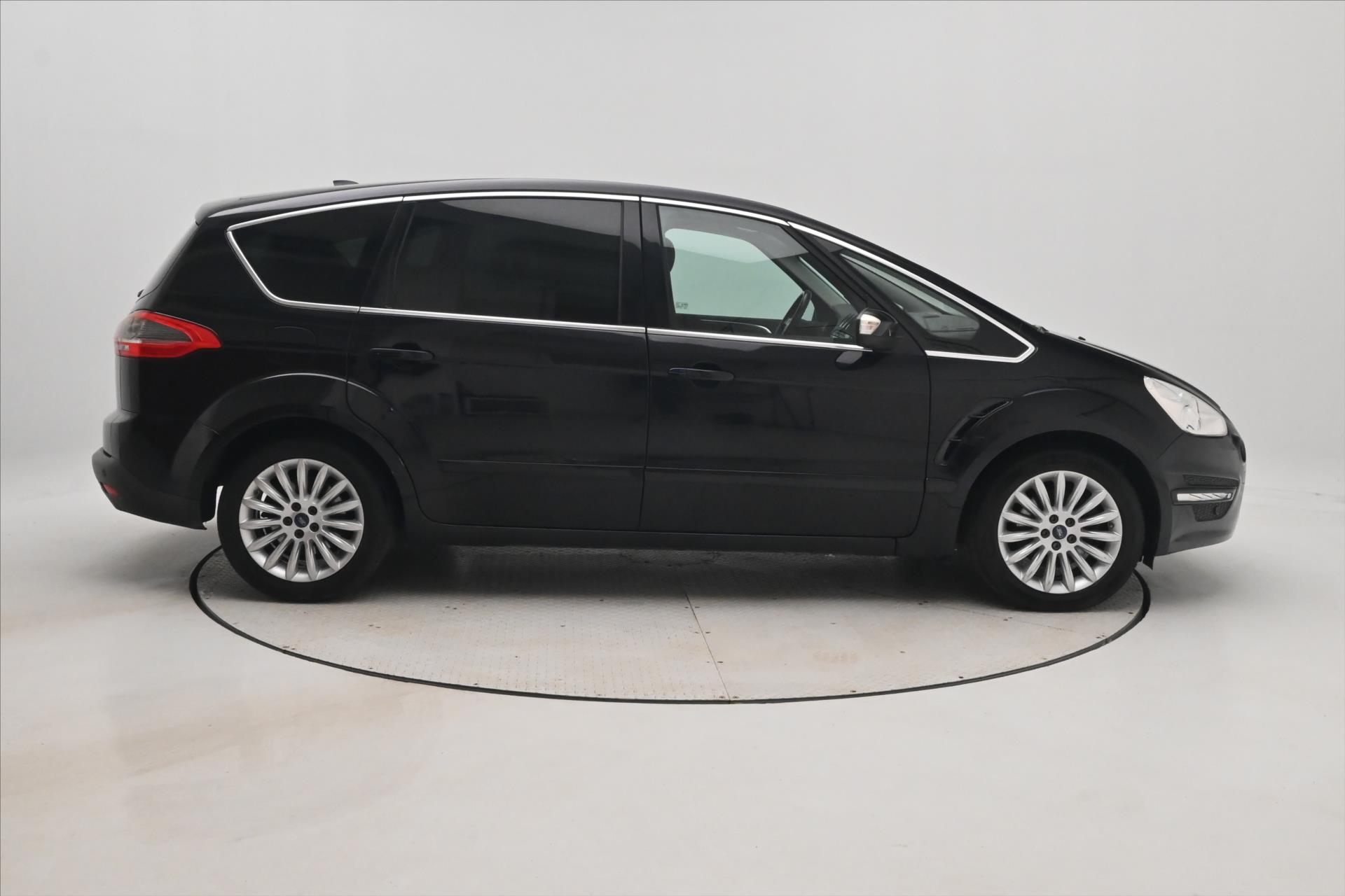 Main photo of the car Ford S-Max 2.0 TDCI 100 kW Titanium 7-seater Warranty up to 5 years (4)