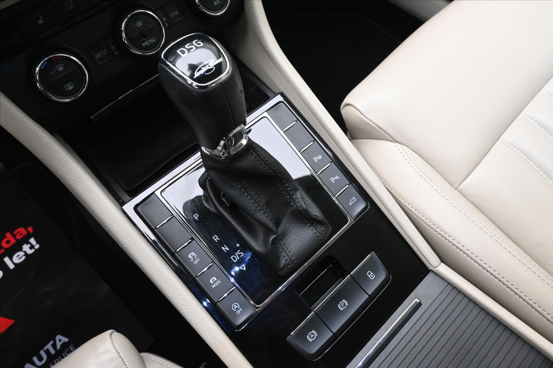 Hlavní fotografie vozu Škoda Superb 2,0 TDI 140 kW DSG L&K Záruka až 5 let (23)