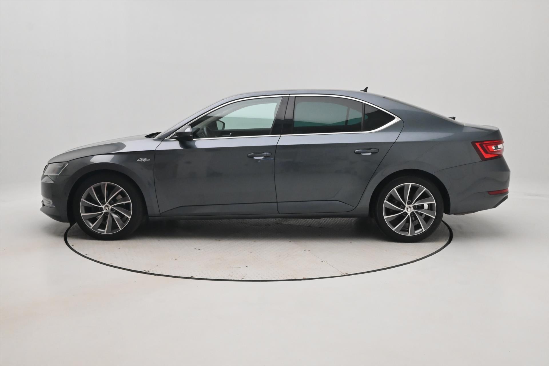 Hlavní fotografie vozu Škoda Superb 2,0 TDI 140 kW DSG L&K Záruka až 5 let (8)
