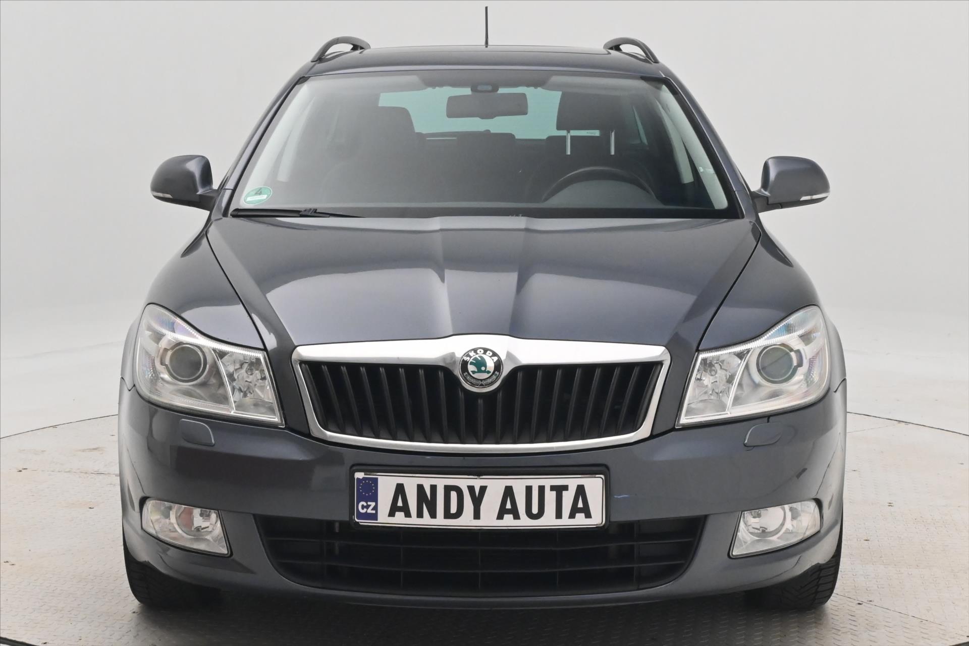 Hlavní fotografie vozu Škoda Octavia 2,0 TDI 103 kW nová STK TAŽNÉ (2)