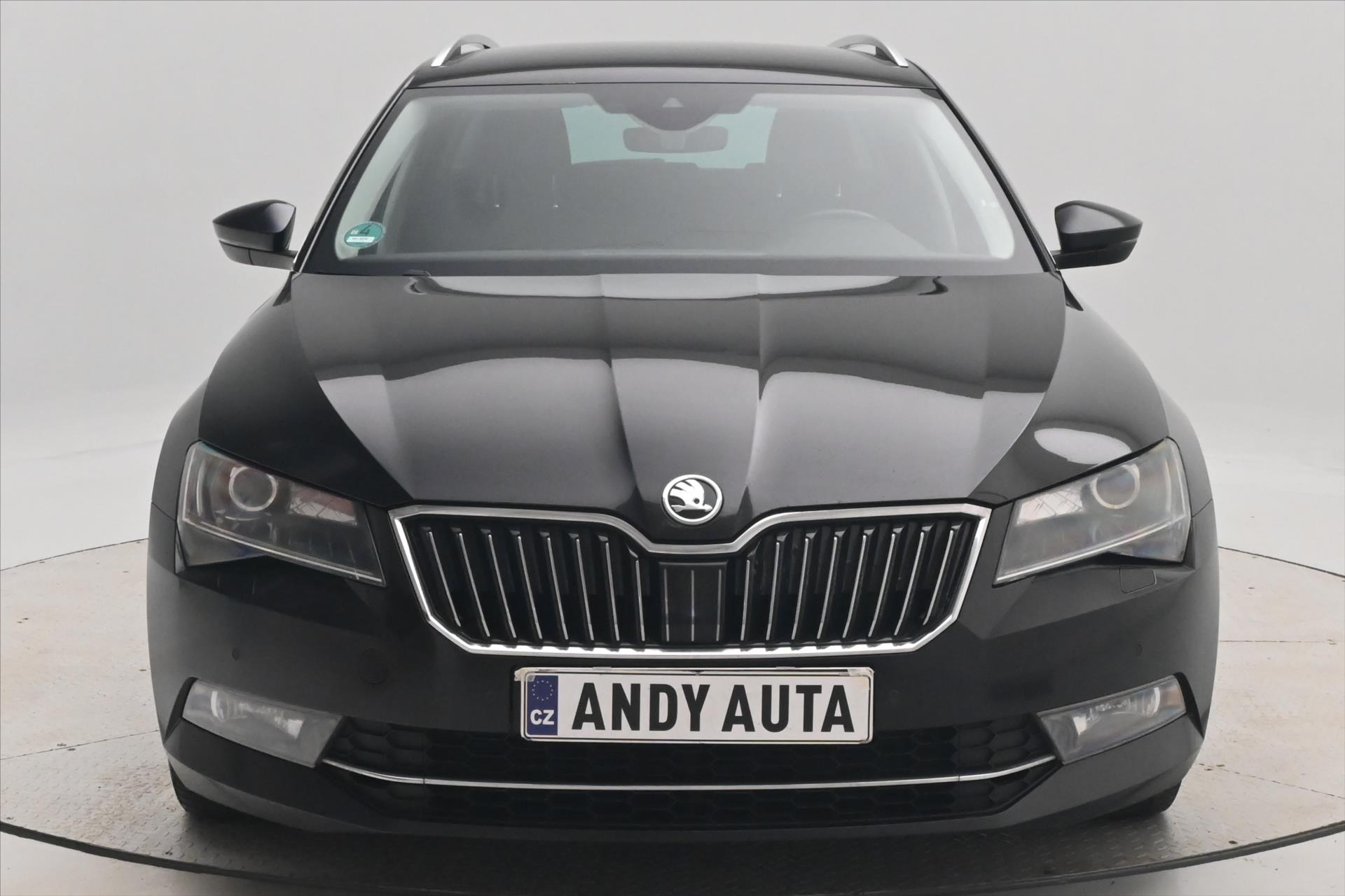 Main photo of the car Skoda Superb 2.0 TDI 110kW STYLE DSG (2)