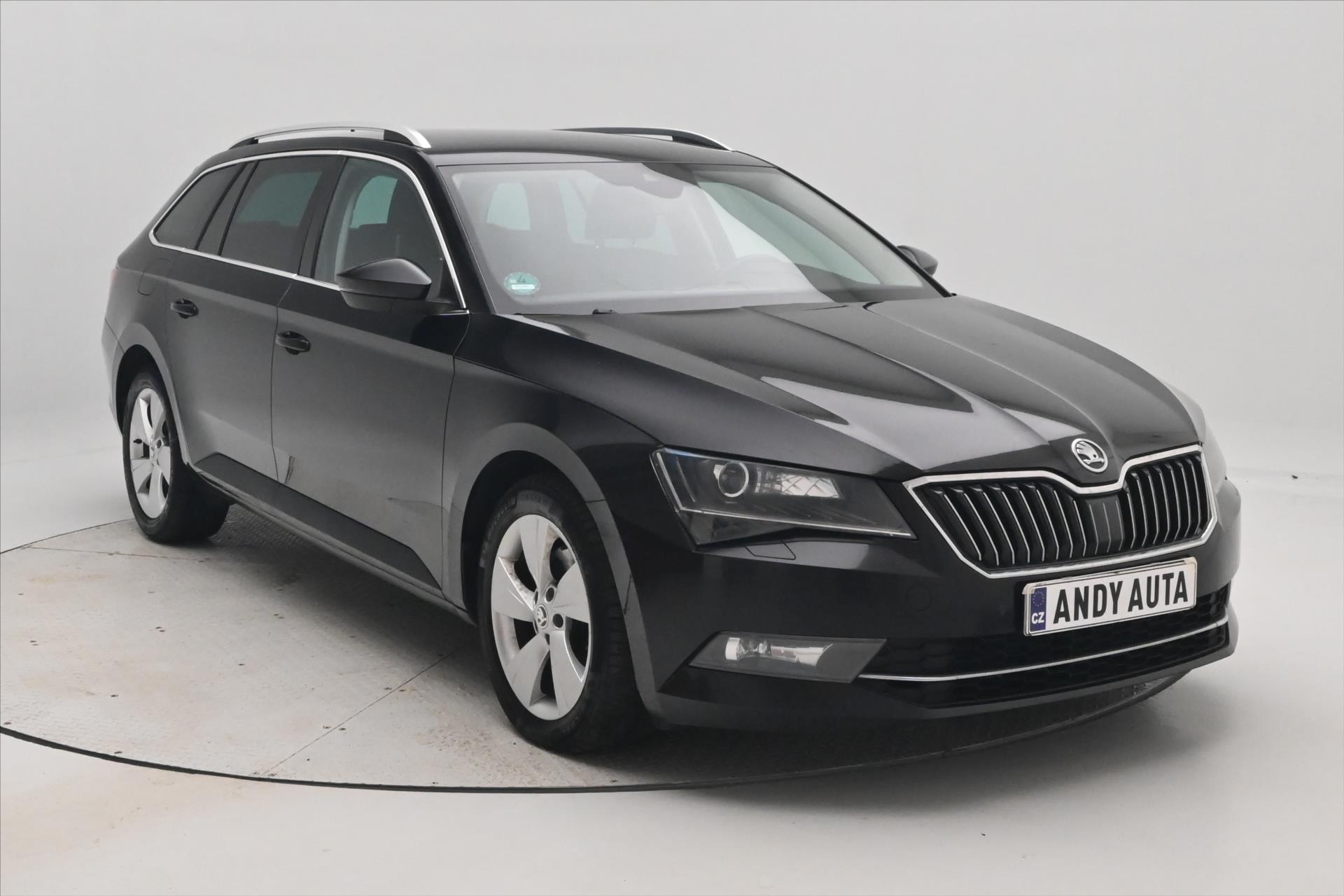 Main photo of the car Skoda Superb 2.0 TDI 110kW STYLE DSG (3)