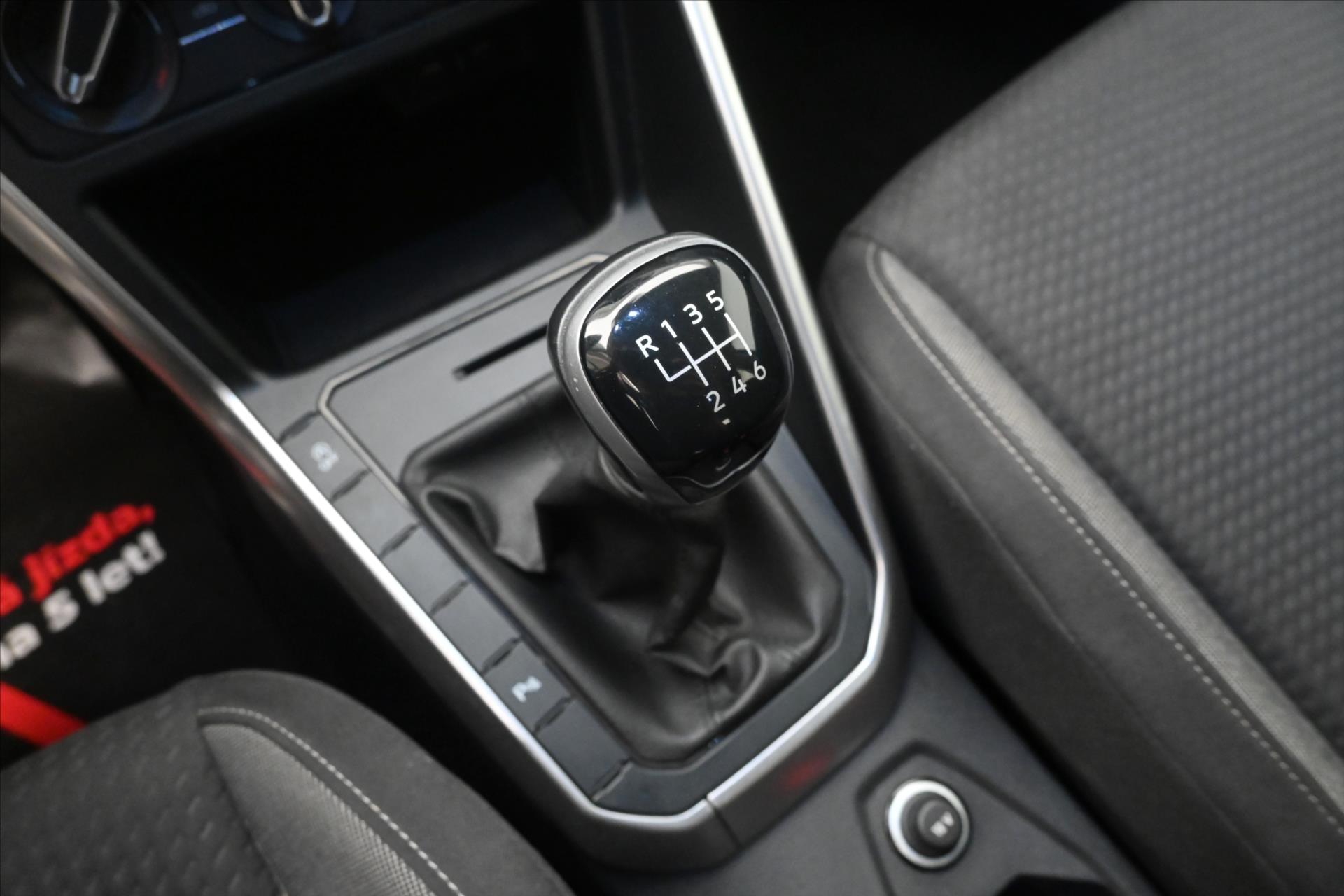 Hlavní fotografie vozu Volkswagen Taigo 1,0 TSI 81kW DSG Life Záruka až 5 let (22)