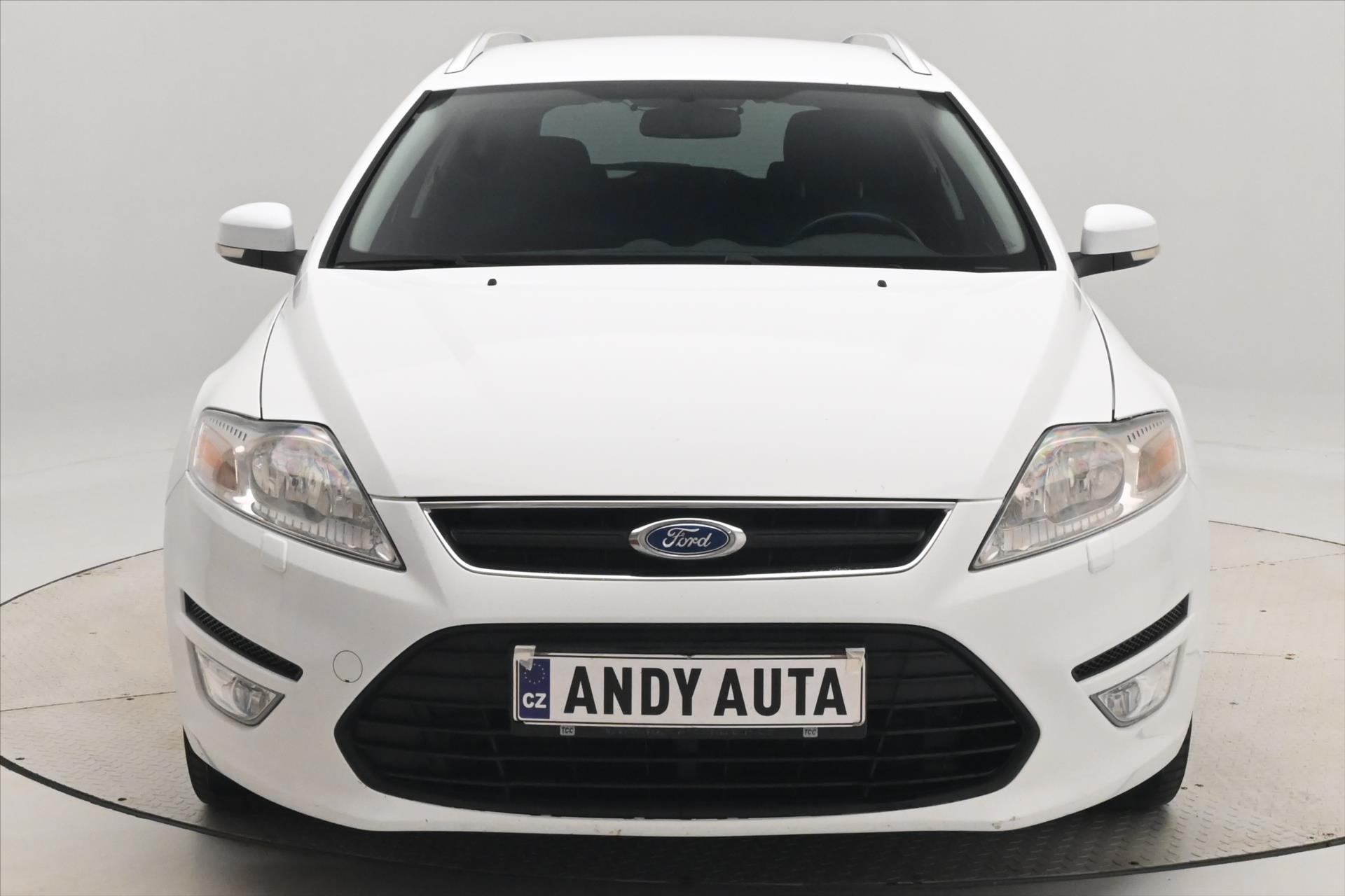 Main photo of the car Ford Mondeo 2.0 TDCi 103 kW Manual (2)