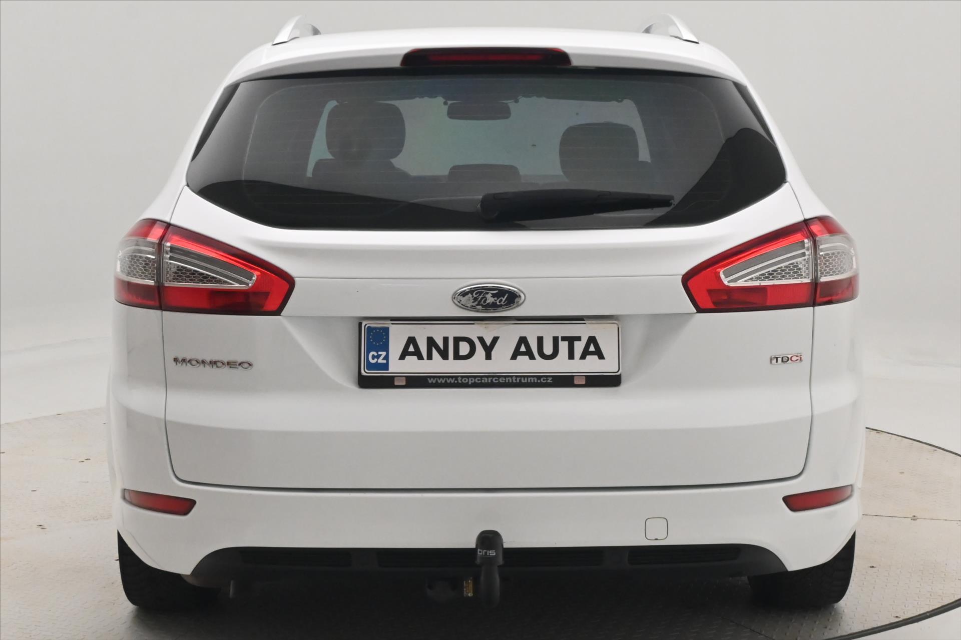 Main photo of the car Ford Mondeo 2.0 TDCi 103 kW Manual (6)