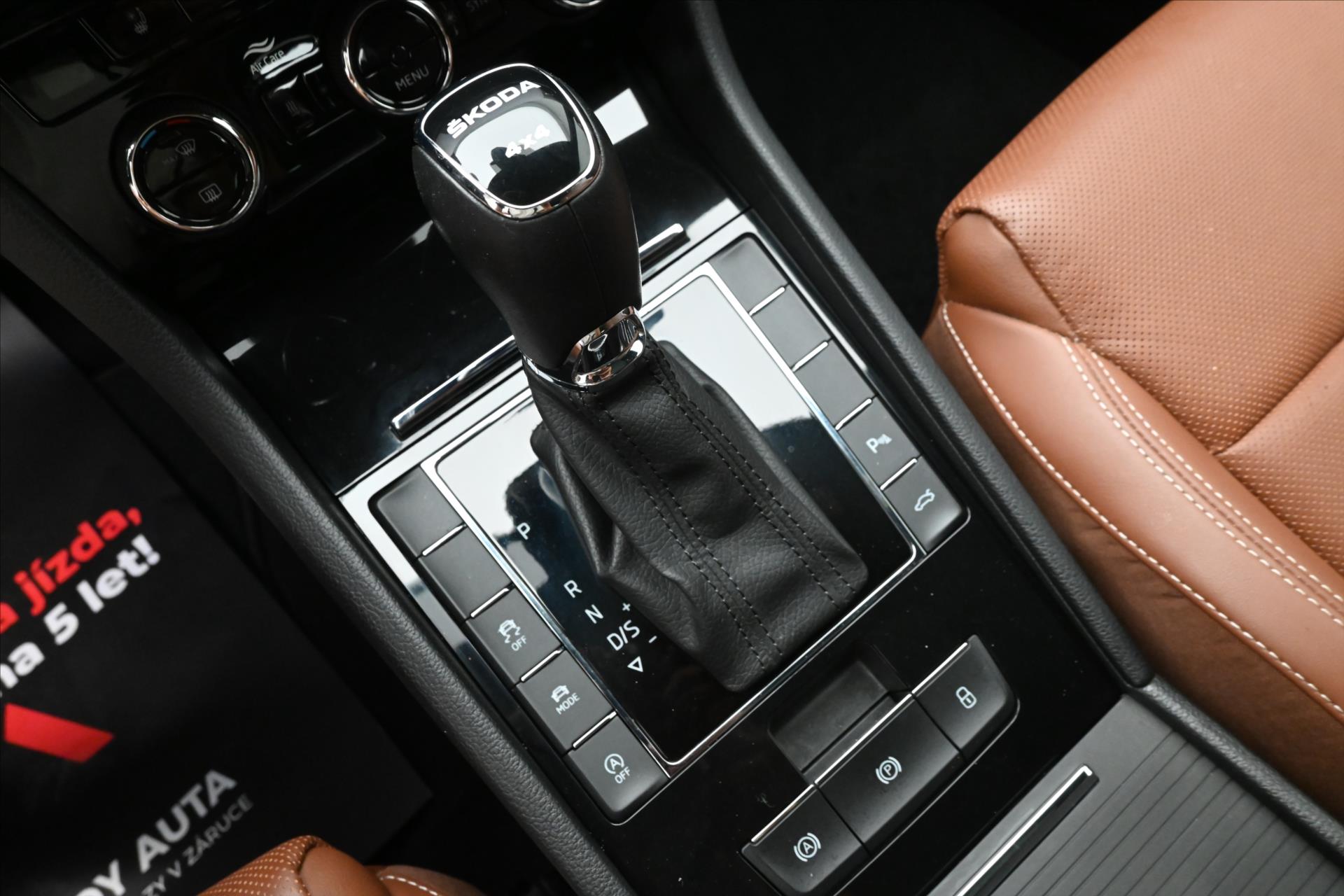 Main photo of the car Skoda Superb 2,0 TSI 206kW L&K DSG 4x4 Záruka až 5 let (23)