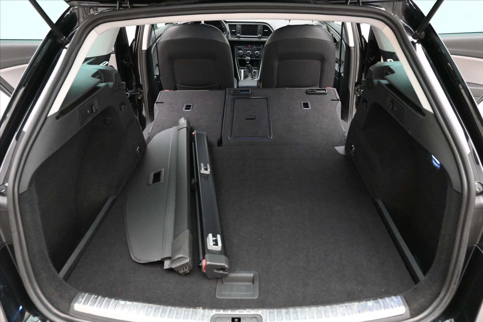 Main photo of the car Seat Leon 2.0 TDI 110 kW 4x4 X-Perience Warranty up to 5 years (11)