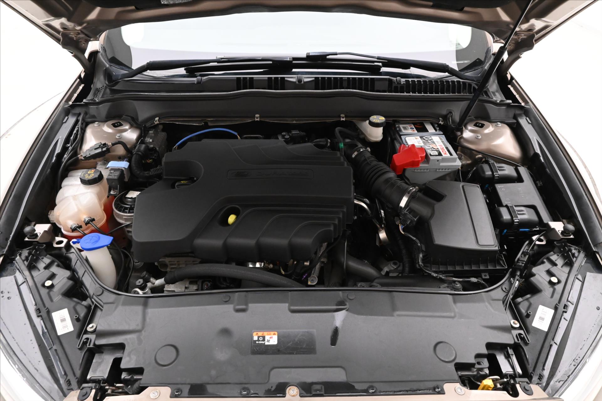 Hlavní fotografie vozu Ford Mondeo 2,0 EcoBlue 110 kW Titanium Záruka až 5 let (9)