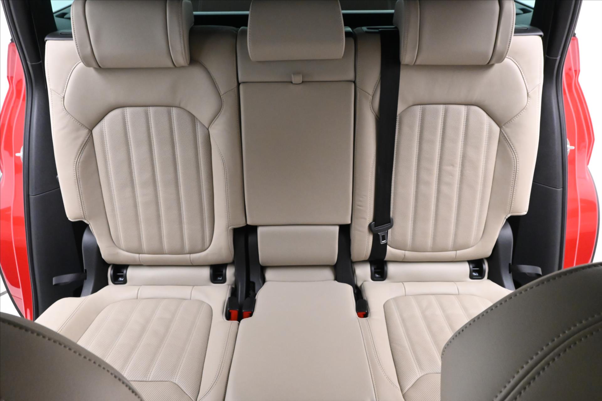 Main photo of the car Skoda Kodiaq 2.0 TDI 110 kW DSG L&K 7 Seats Warranty up to 5 years (31)