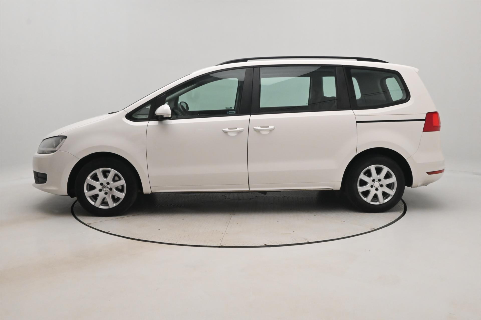 Hlavní fotografie vozu Volkswagen Sharan 2,0 TDI 103 kW Manuál Panorama Tažné (8)
