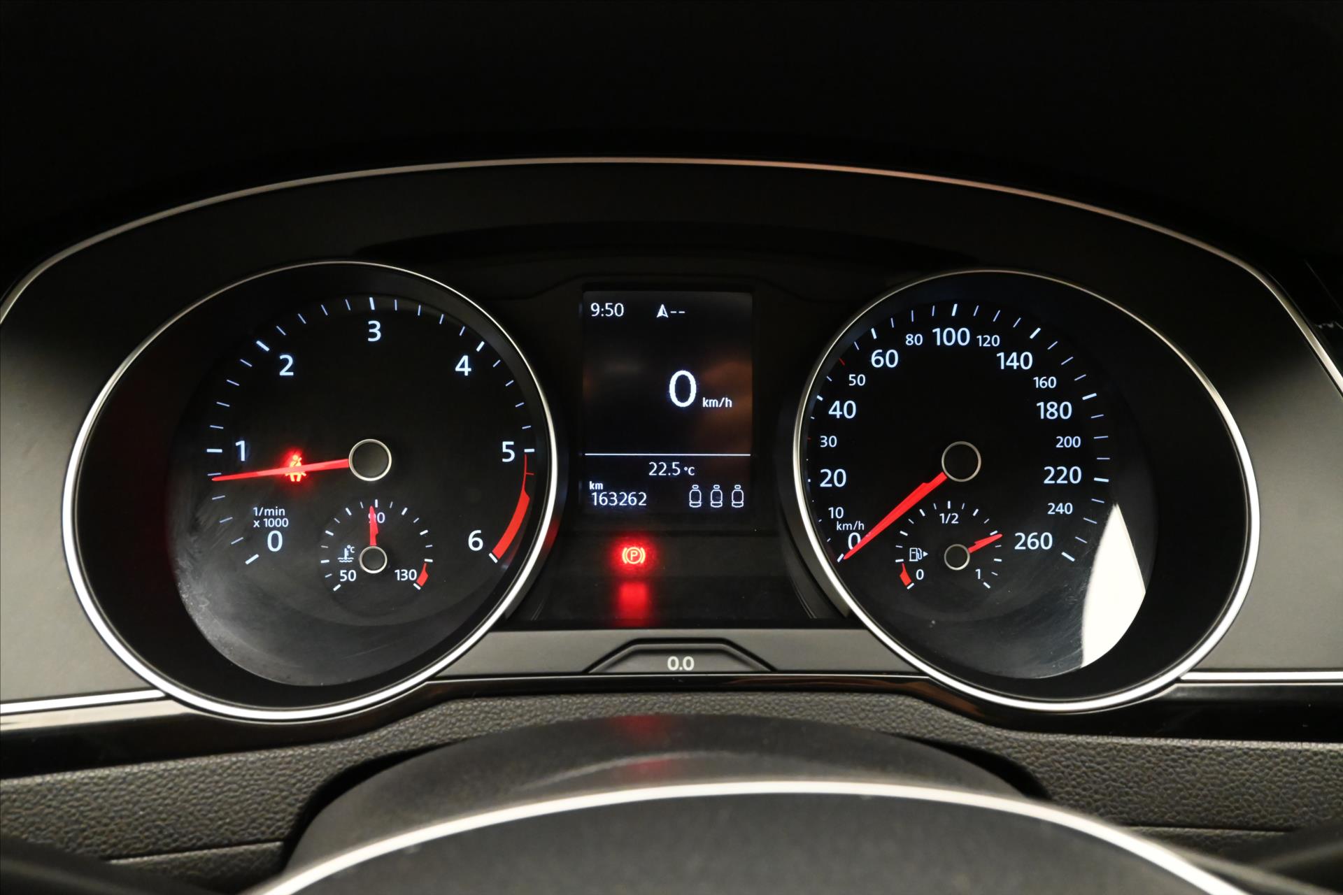 Hlavní fotografie vozu Volkswagen Passat 2,0 TDI 110 kW Navigace Záruka až 5 let (16)