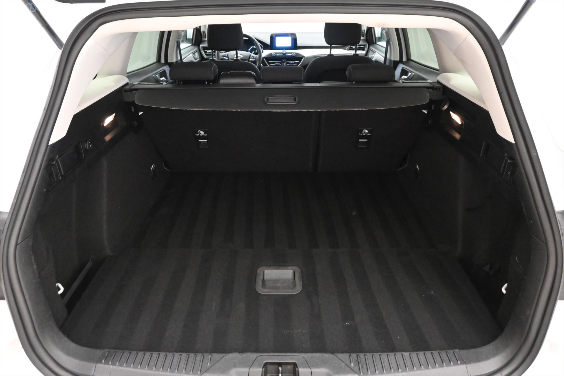 Hlavní fotografie vozu Ford Focus 1,5 EcoBlue 88 kW Záruka až 5 let (10)