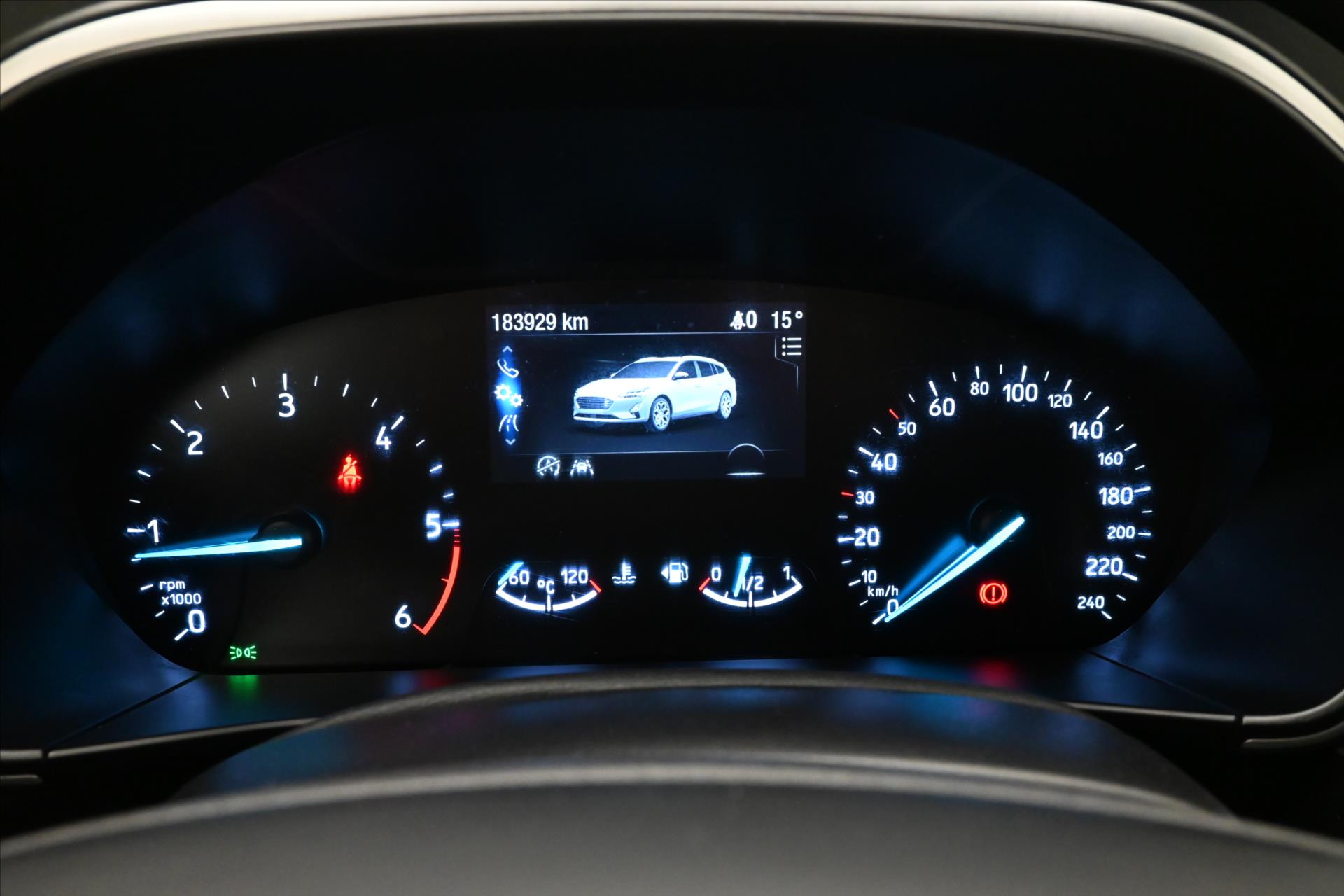 Hlavní fotografie vozu Ford Focus 1,5 EcoBlue 88 kW Záruka až 5 let (16)
