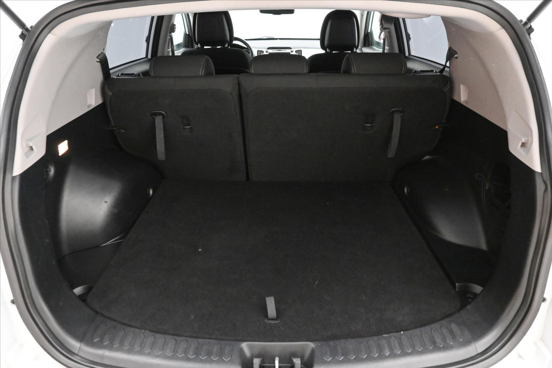 Main photo of the car Kia Sportage 1.6 GDI 99 kW Navigation Warranty (10)
