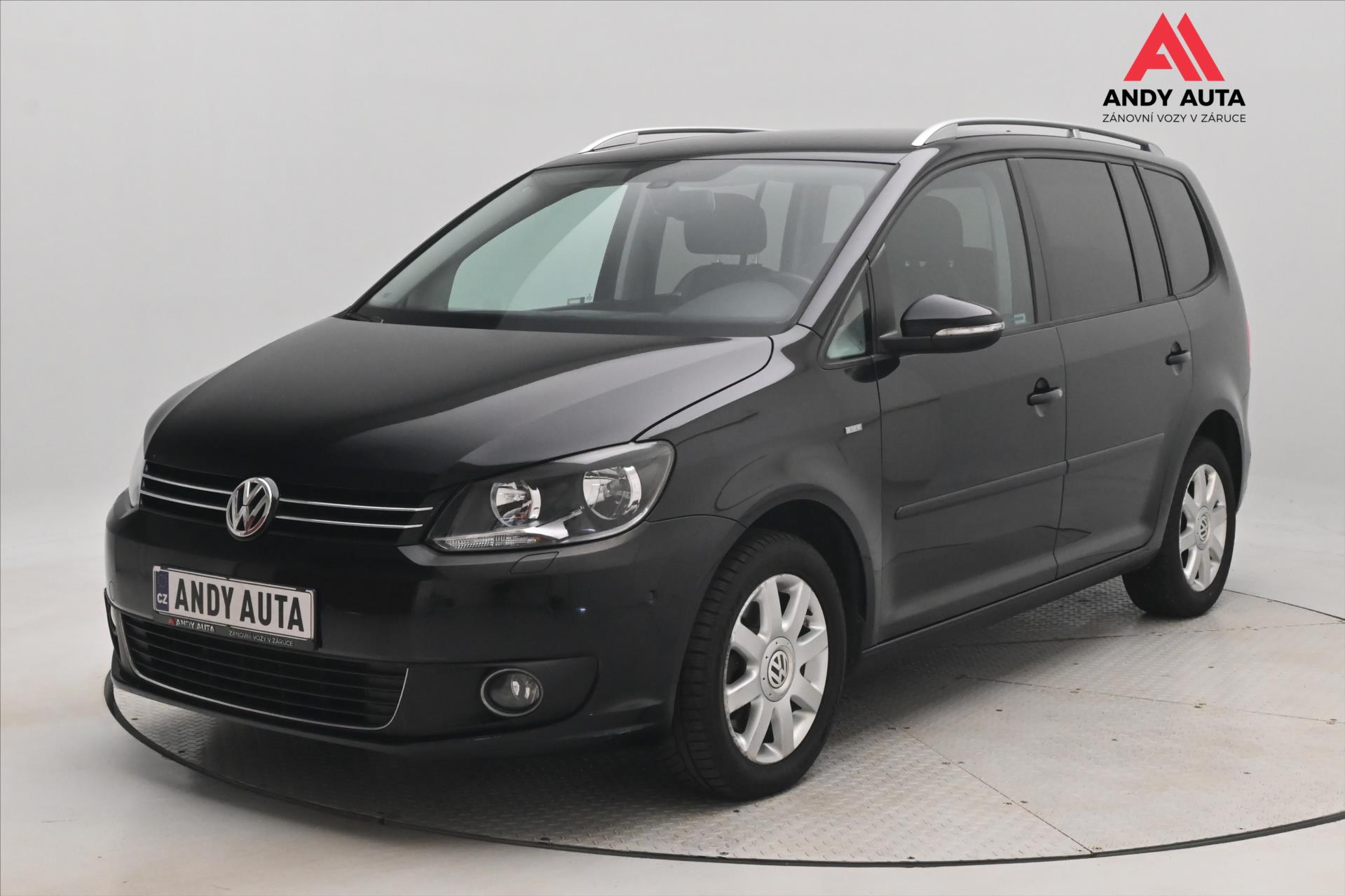 Volkswagen Touran 2.0 TDI 103kW DSG 7 seats new MOT