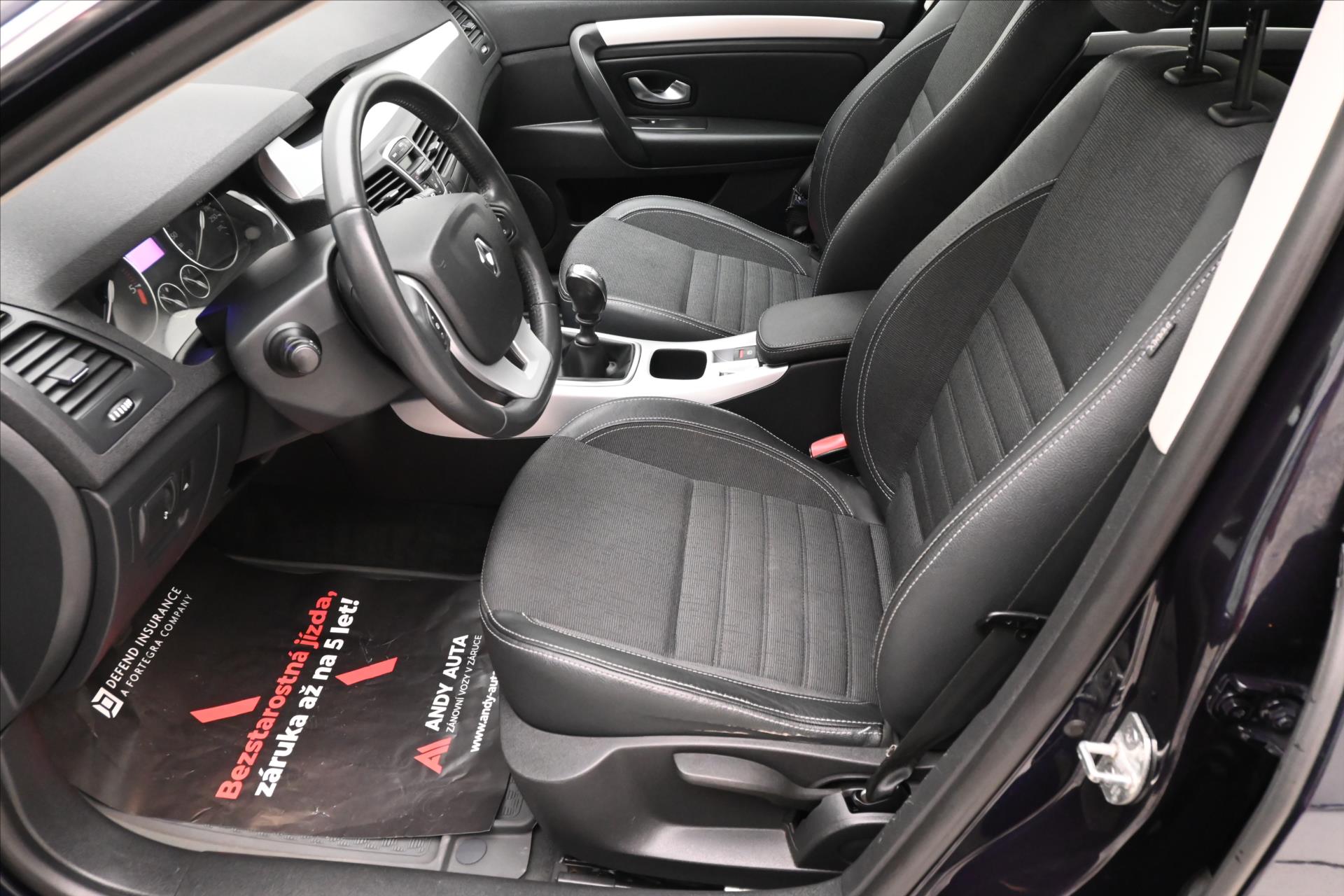 Hlavní fotografie vozu Renault Laguna 2,0 dCi 110 kW Xenon nová STK (13)