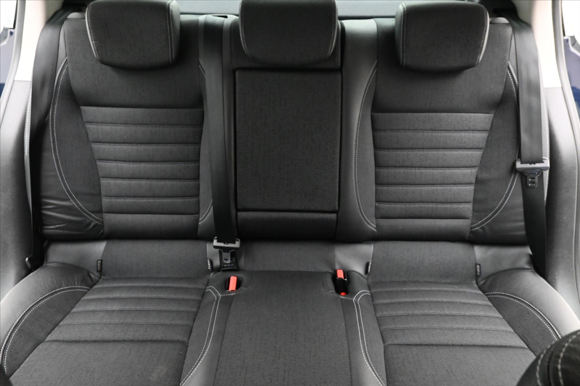 Hlavní fotografie vozu Renault Laguna 2,0 dCi 110 kW Xenon nová STK (26)