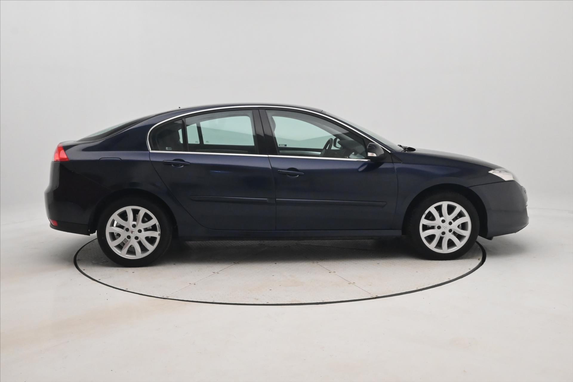 Hlavní fotografie vozu Renault Laguna 2,0 dCi 110 kW Xenon nová STK (4)