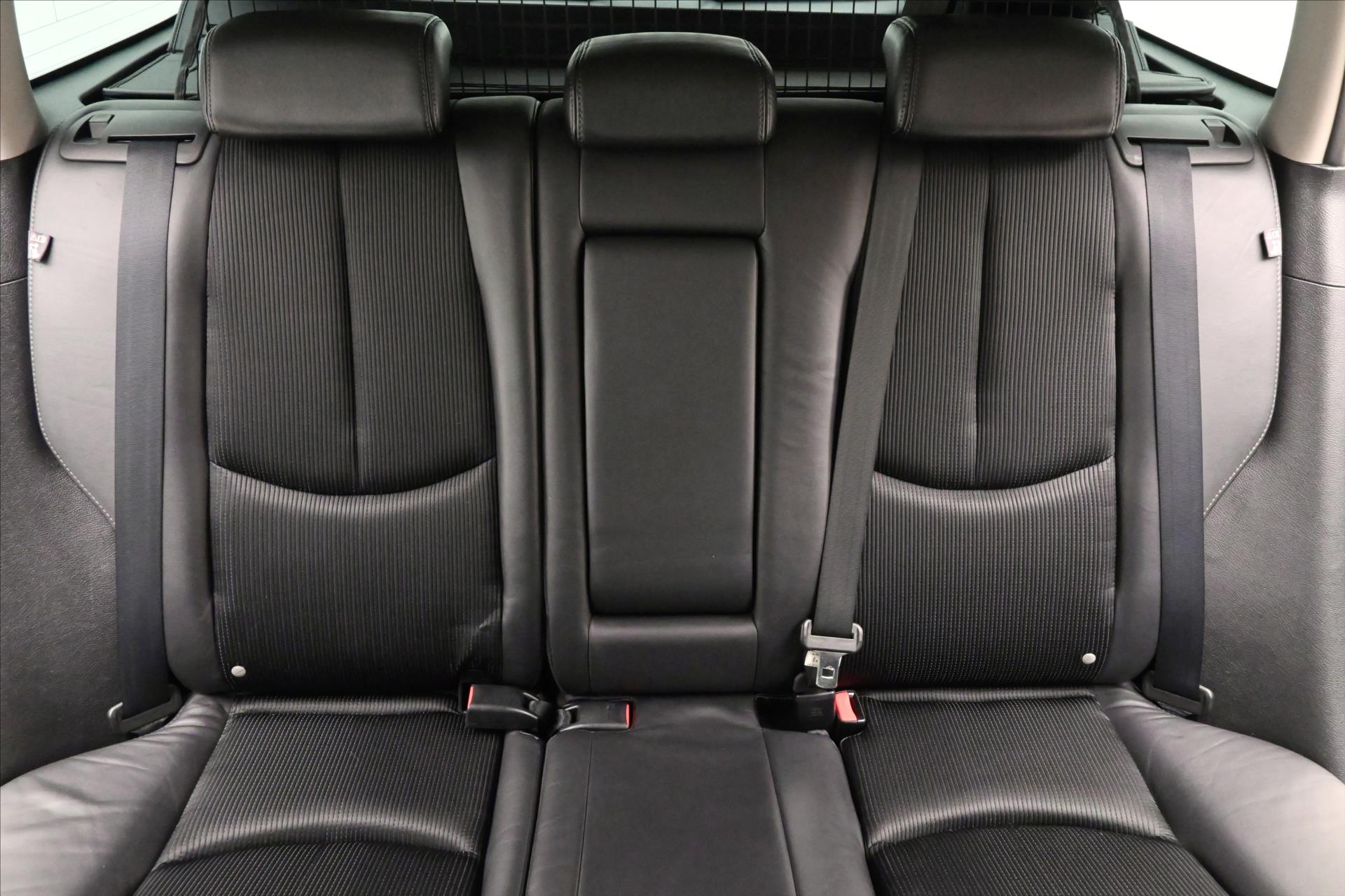 Main photo of the car Mazda 6 2.0 i 114 kW Klima Towable (26)