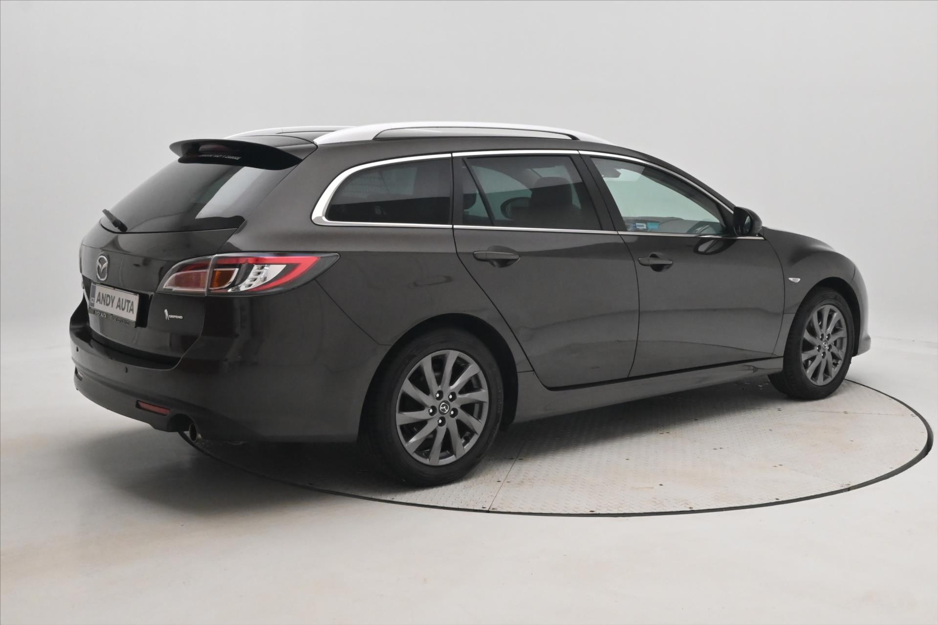 Hlavní fotografie vozu Mazda 6 2,0 i 114 kW Klima Tažné (5)