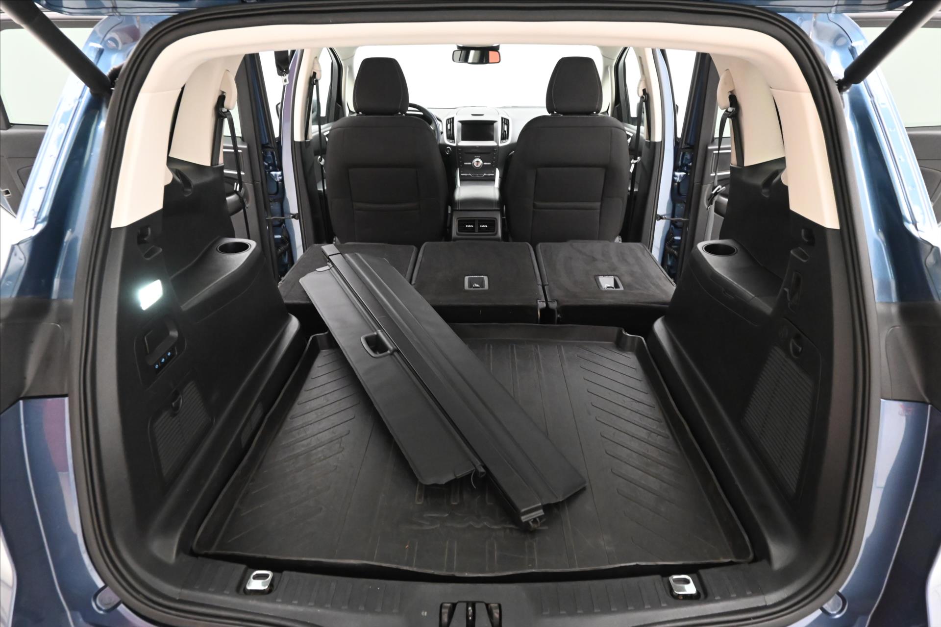 Main photo of the car Ford S-Max 2.0 TDCi 110kW AT8 Titanium Warranty up to 5 years (11)