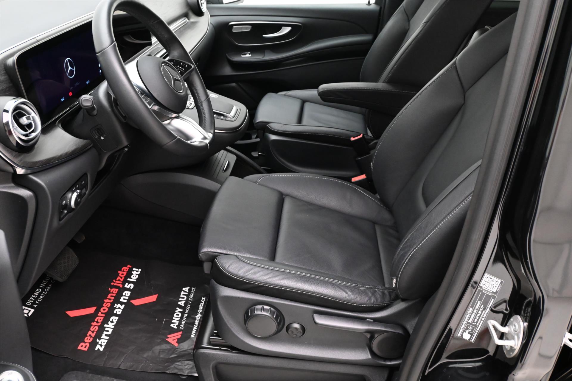 Main photo of the car Mercedes-Benz Class in 2,0 300D 174kW XL Avantgarde 8míst Záruka až 5 (16)