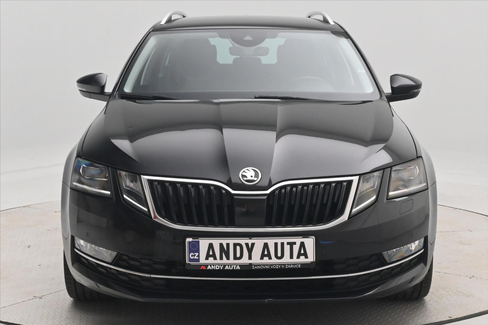 Main photo of the car Skoda Octavia 2.0 TDI 110kW 4x4 Towable Warranty up to 5 years (2)