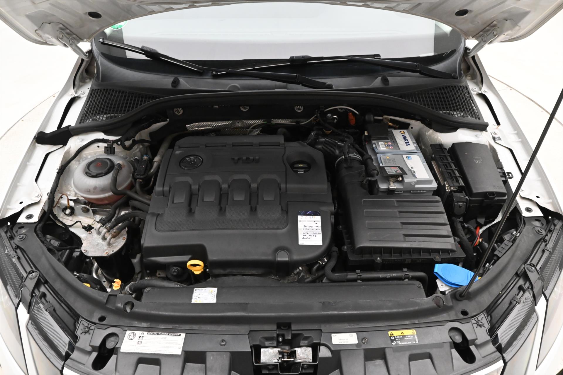 Main photo of the car Skoda Octavia 2,0 TDI 110 kW DSG Clever Záruka až 5 let (9)