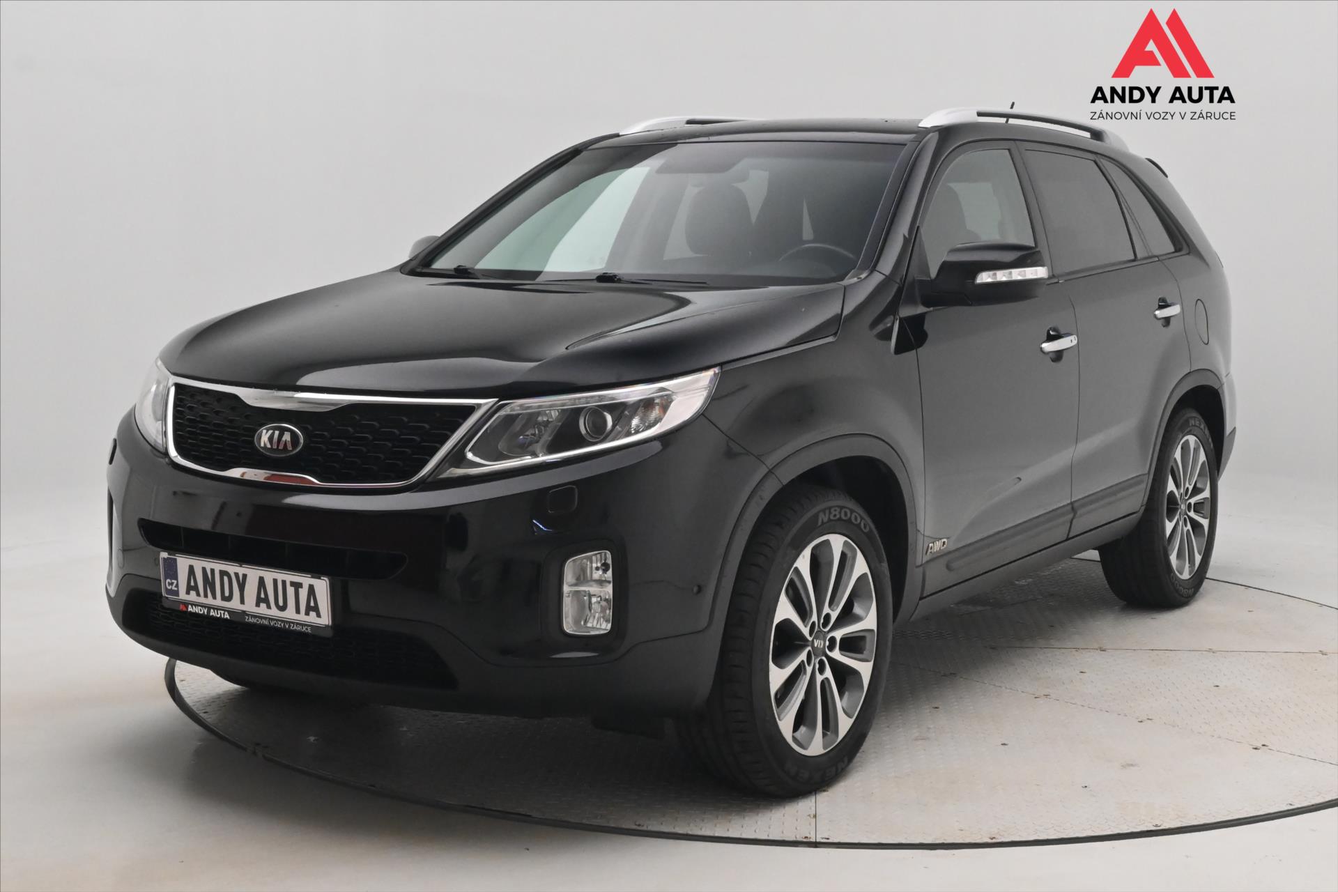 Kia Sorento 2,2 CRDI 145 kW AT 4x4 Navigace Záruka až 5 let