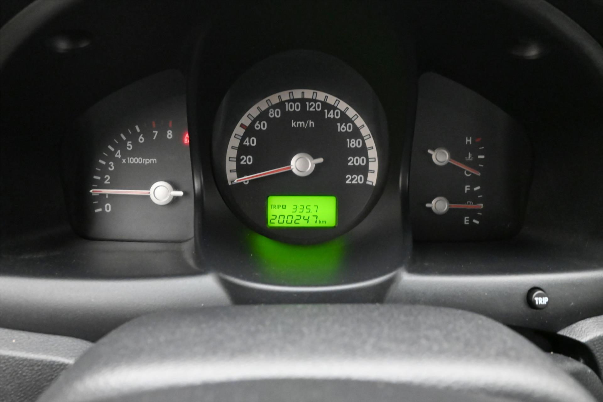 Main photo of the car Kia Sportage 2.0 i 104 kW Towable (16)