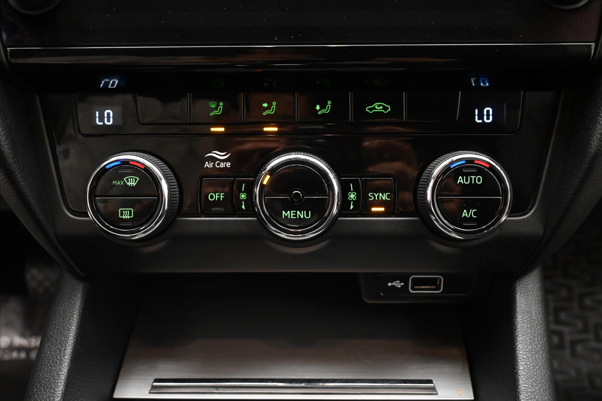 Hlavní fotografie vozu Škoda Octavia 2,0 TDI 110kW Tažné DSG Záruka až 5 let (20)