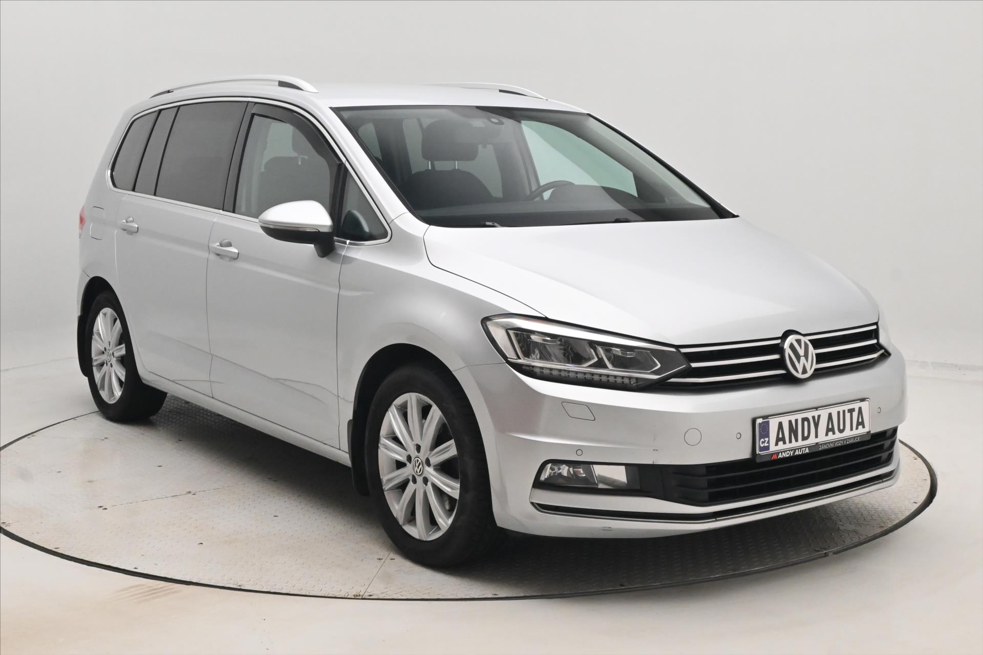 Hlavní fotografie vozu Volkswagen Touran 2,0 TDI 110kW DSG Záruka až 5 let (4)