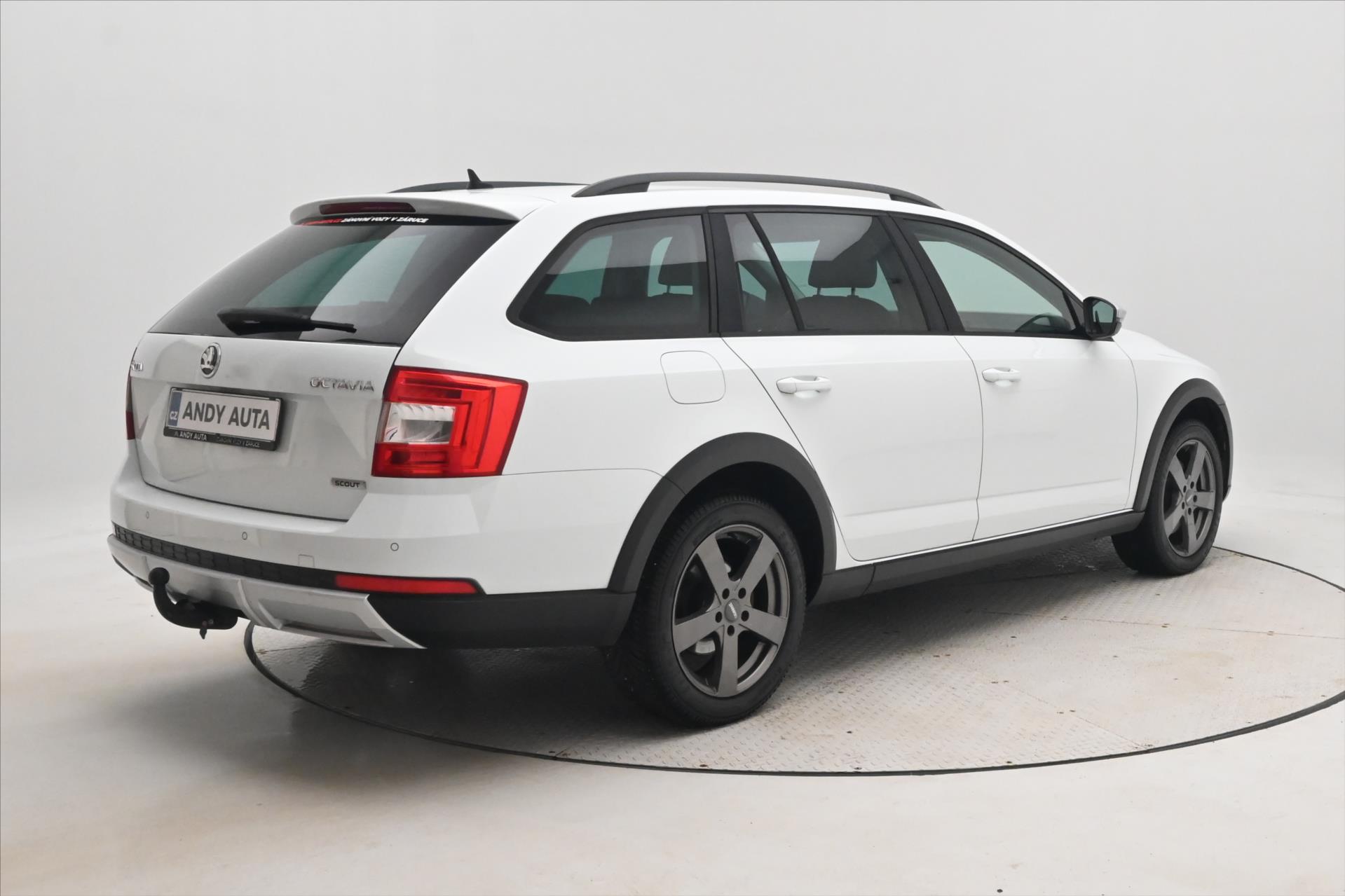 Hlavní fotografie vozu Škoda Octavia 2,0 TDI 135kW SCOUT DSG 4x4 Záruka až 5 let (5)
