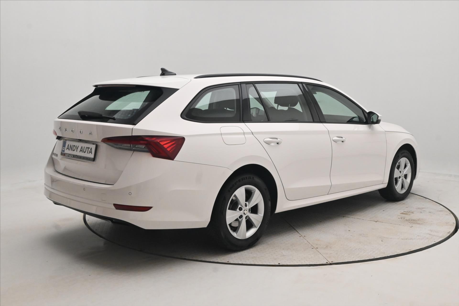 Main photo of the car Skoda Octavia 2.0 TDI 110kW DSG Ambition Warranty up to 5 years (5)