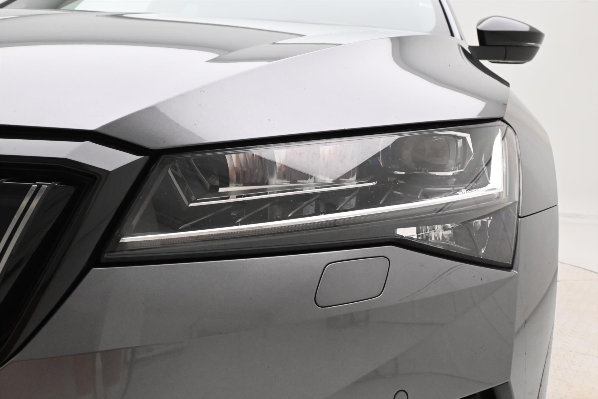 Main photo of the car Skoda Superb 1.4 TSI 115kW iV DSG Sportline SoH 98% Warranty up to 5 years (30)