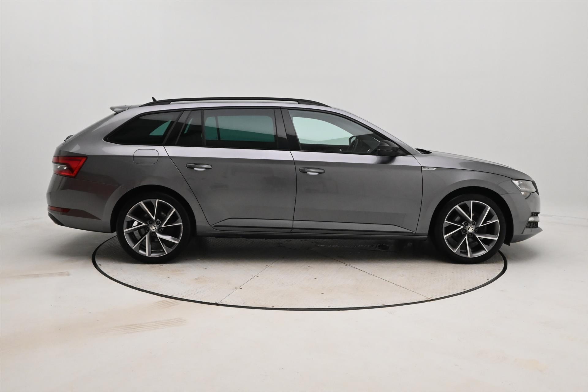Main photo of the car Skoda Superb 1.4 TSI 115kW iV DSG Sportline SoH 98% Warranty up to 5 years (4)