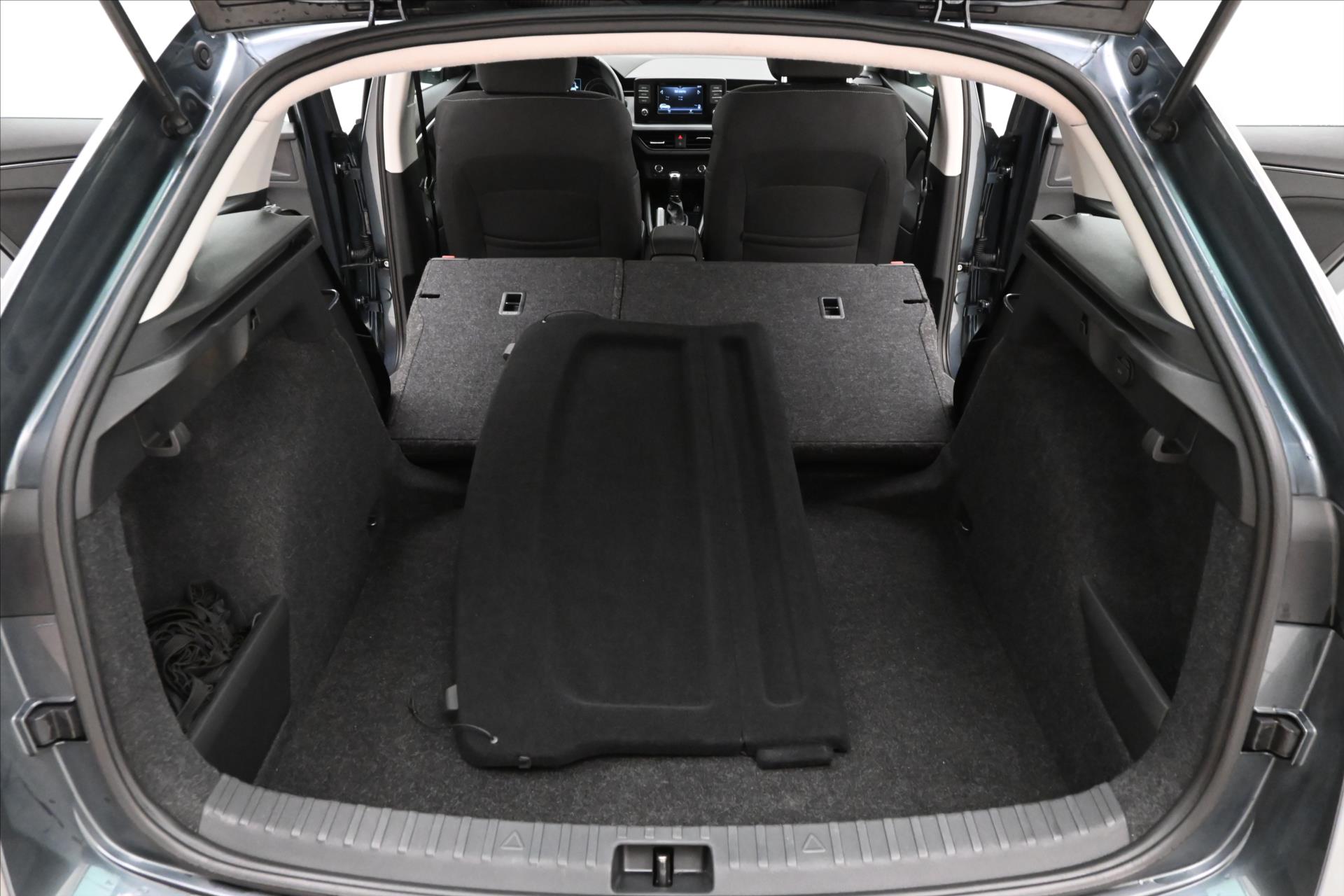 Main photo of the car Skoda Scala 1.6 TDI 85 kW DSG Ambition Warranty up to 5 years (11)