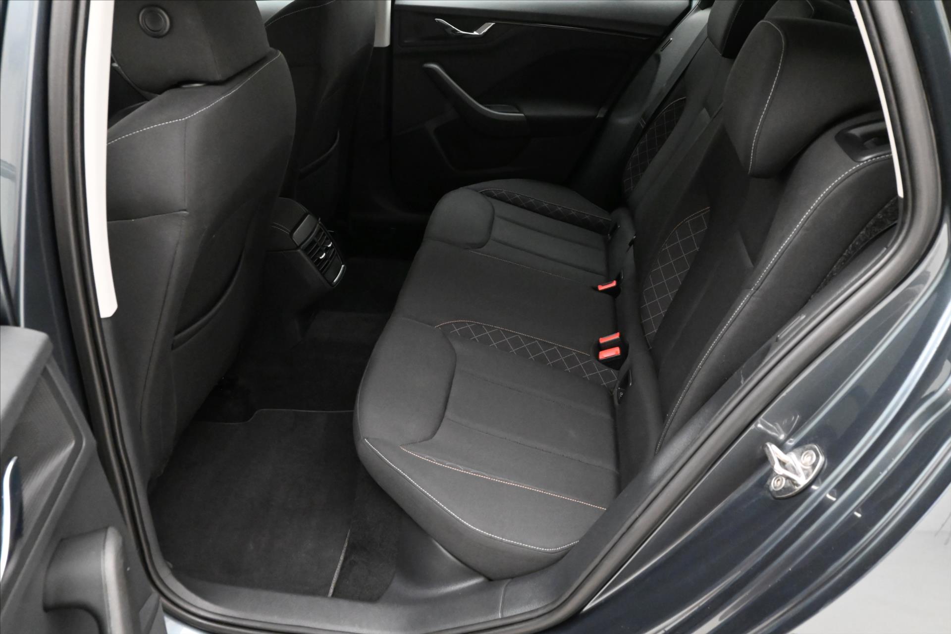 Main photo of the car Skoda Scala 1.6 TDI 85 kW DSG Ambition Warranty up to 5 years (14)