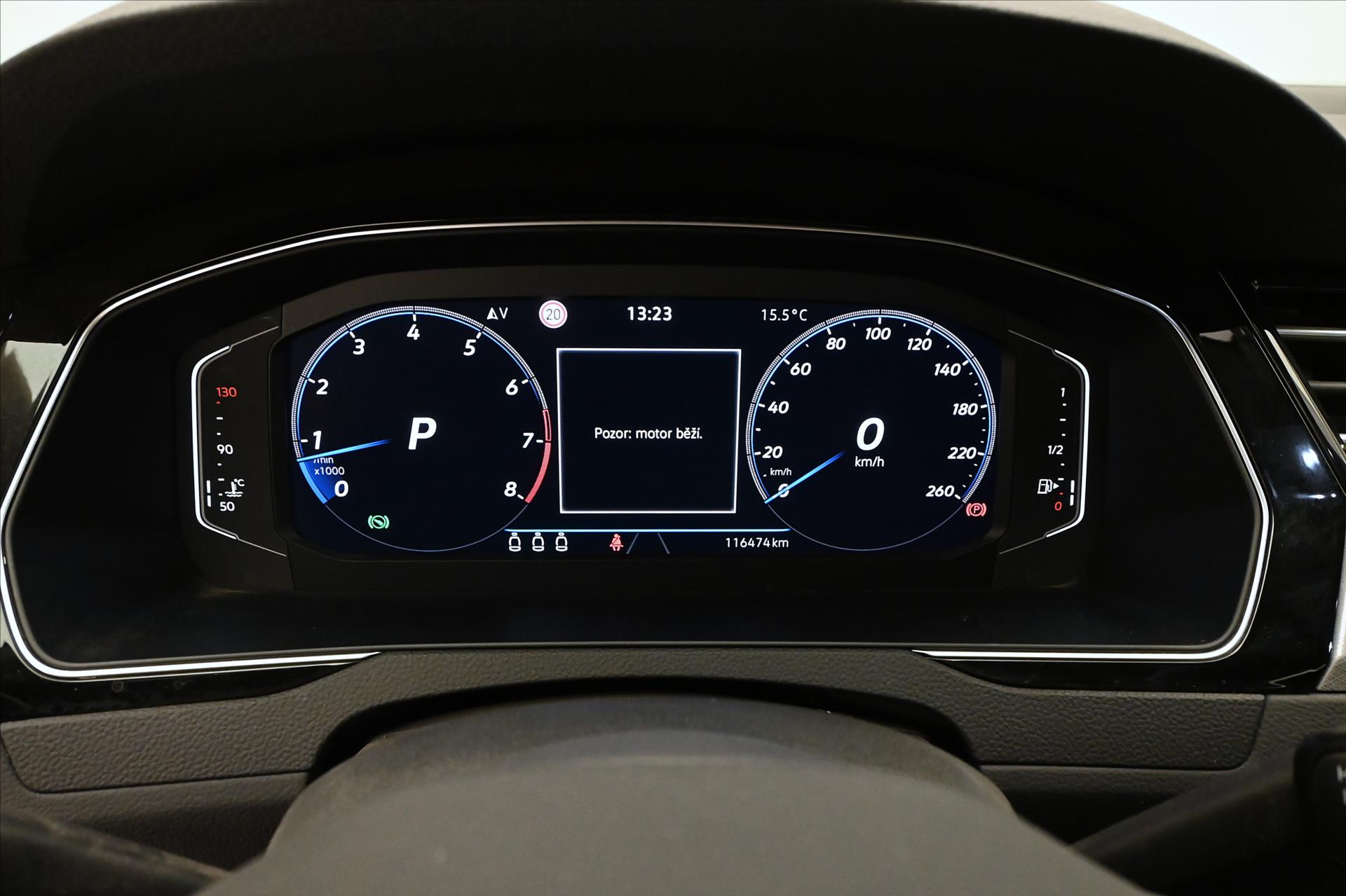 Hlavní fotografie vozu Volkswagen Passat 1,5 TSI 110kW DSG Business Plus Záruka až 5 let (12)