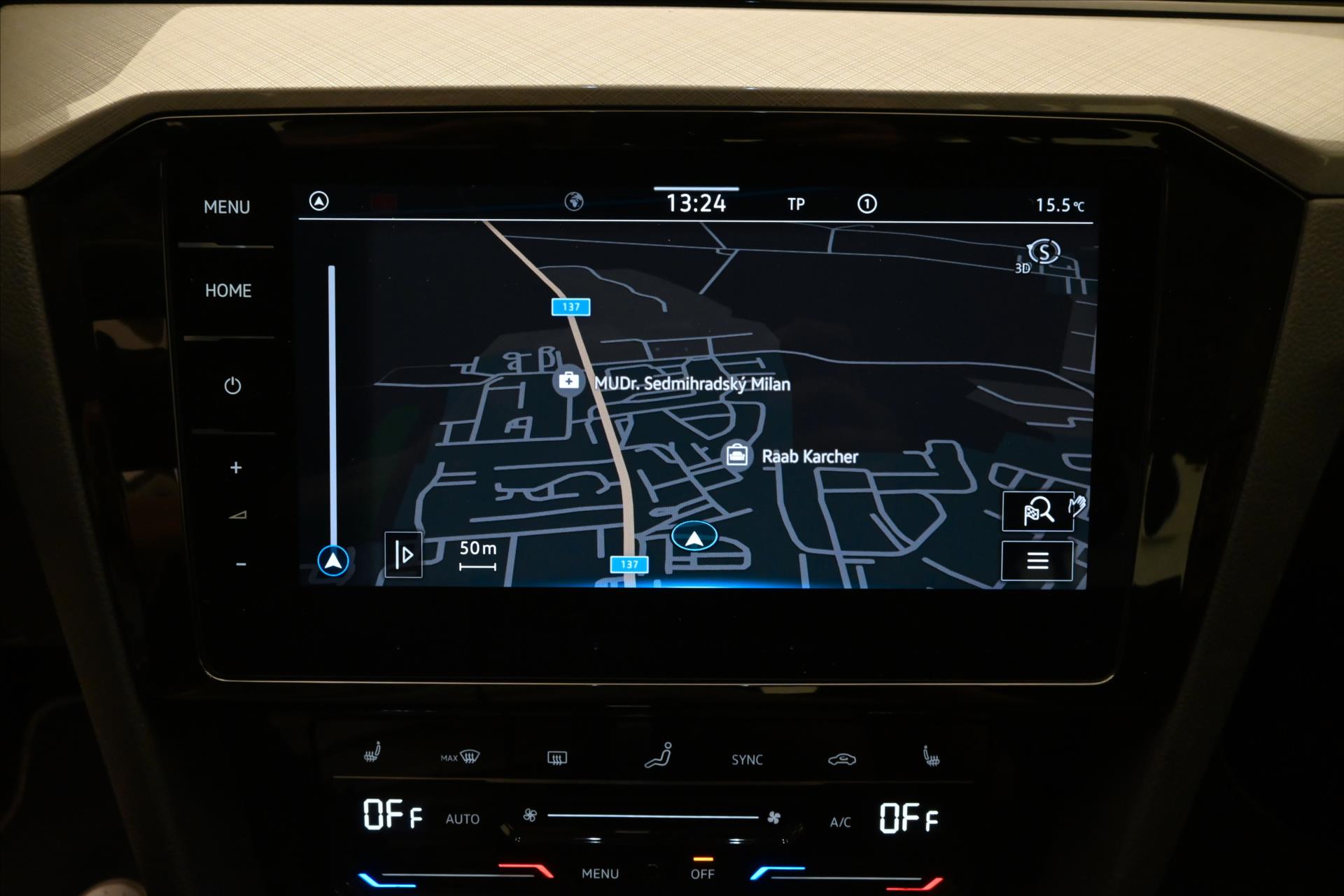 Hlavní fotografie vozu Volkswagen Passat 1,5 TSI 110kW DSG Business Plus Záruka až 5 let (15)