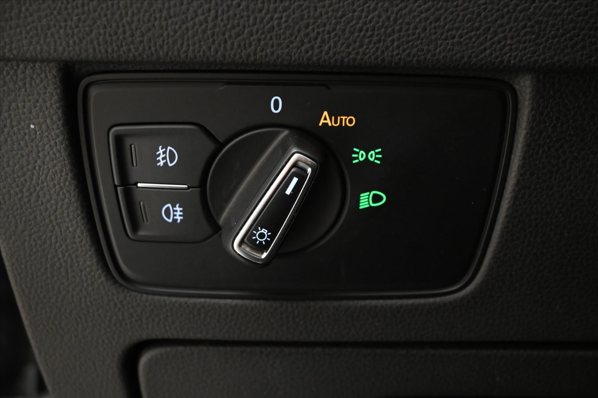 Hlavní fotografie vozu Volkswagen Passat 1,5 TSI 110kW DSG Business Plus Záruka až 5 let (19)