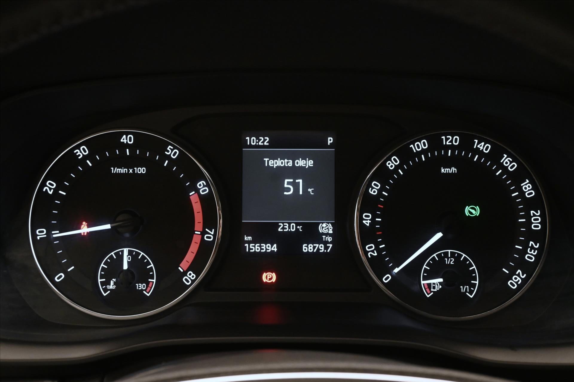 Hlavní fotografie vozu Škoda Octavia 1,0 TSI 81kW M-HEV DSG Záruka až 5 let (16)