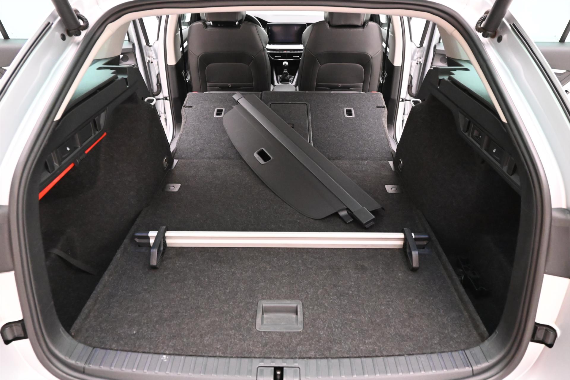 Hlavní fotografie vozu Škoda Octavia 1,5 TSI 110kW Style Manuál Záruka až 5 let (11)