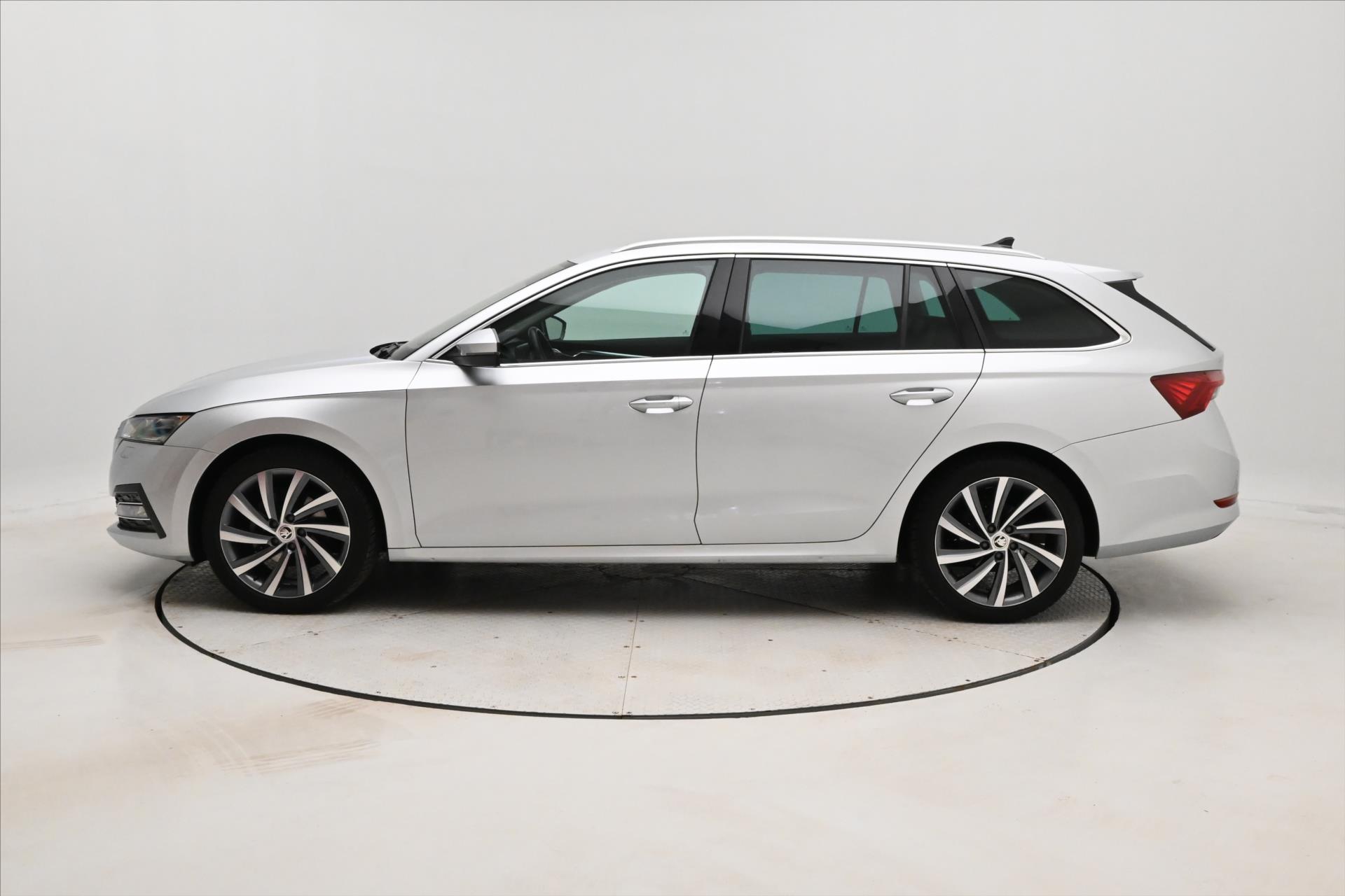 Hlavní fotografie vozu Škoda Octavia 1,5 TSI 110kW Style Manuál Záruka až 5 let (8)