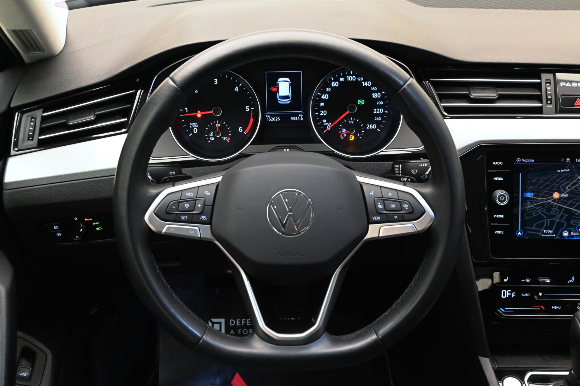 Main photo of the car Volkswagen Passat 2.0 TDI 147kW DSG Business Warranty up to 5 years (19)