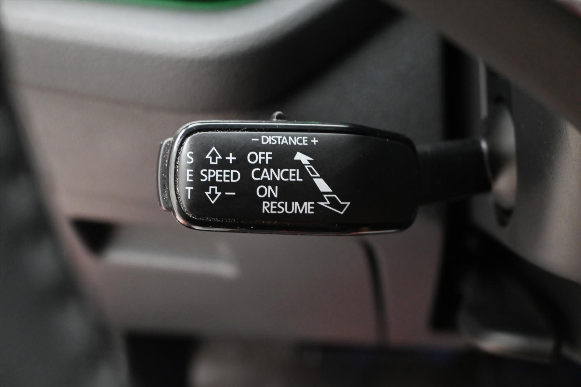 Main photo of the car Skoda Octavia 2.0 TDI 110 kW TOUR Warranty up to 5 years (24)