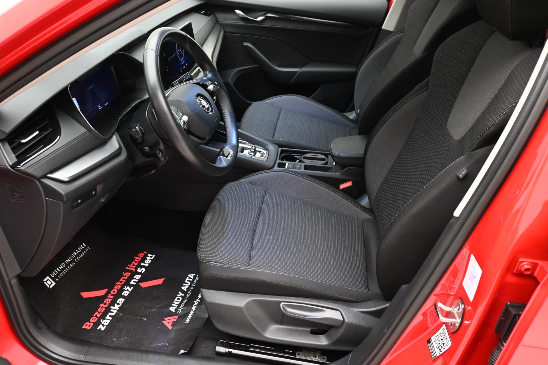 Hlavní fotografie vozu Škoda Octavia 2,0 110kW DSG Ambition Záruka až 5 let (13)
