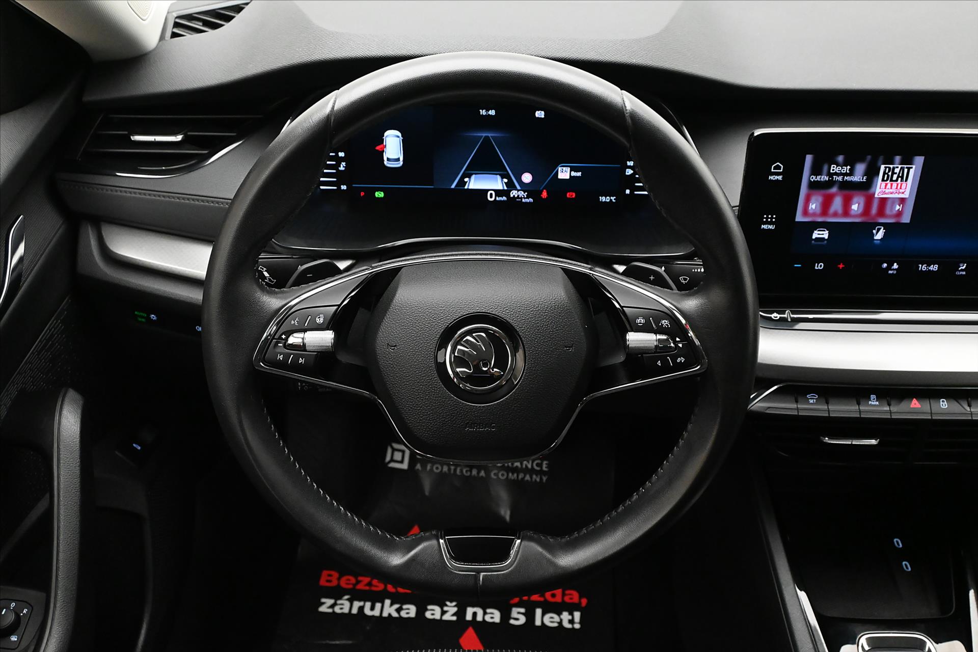 Hlavní fotografie vozu Škoda Octavia 2,0 110kW DSG Ambition Záruka až 5 let (19)