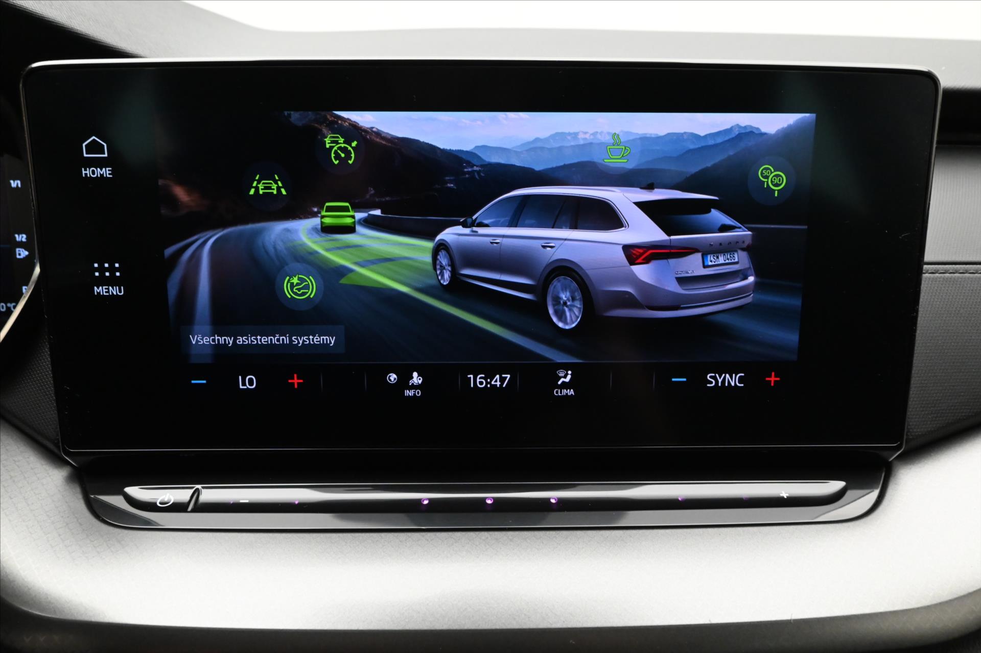 Hlavní fotografie vozu Škoda Octavia 2,0 110kW DSG Ambition Záruka až 5 let (19)