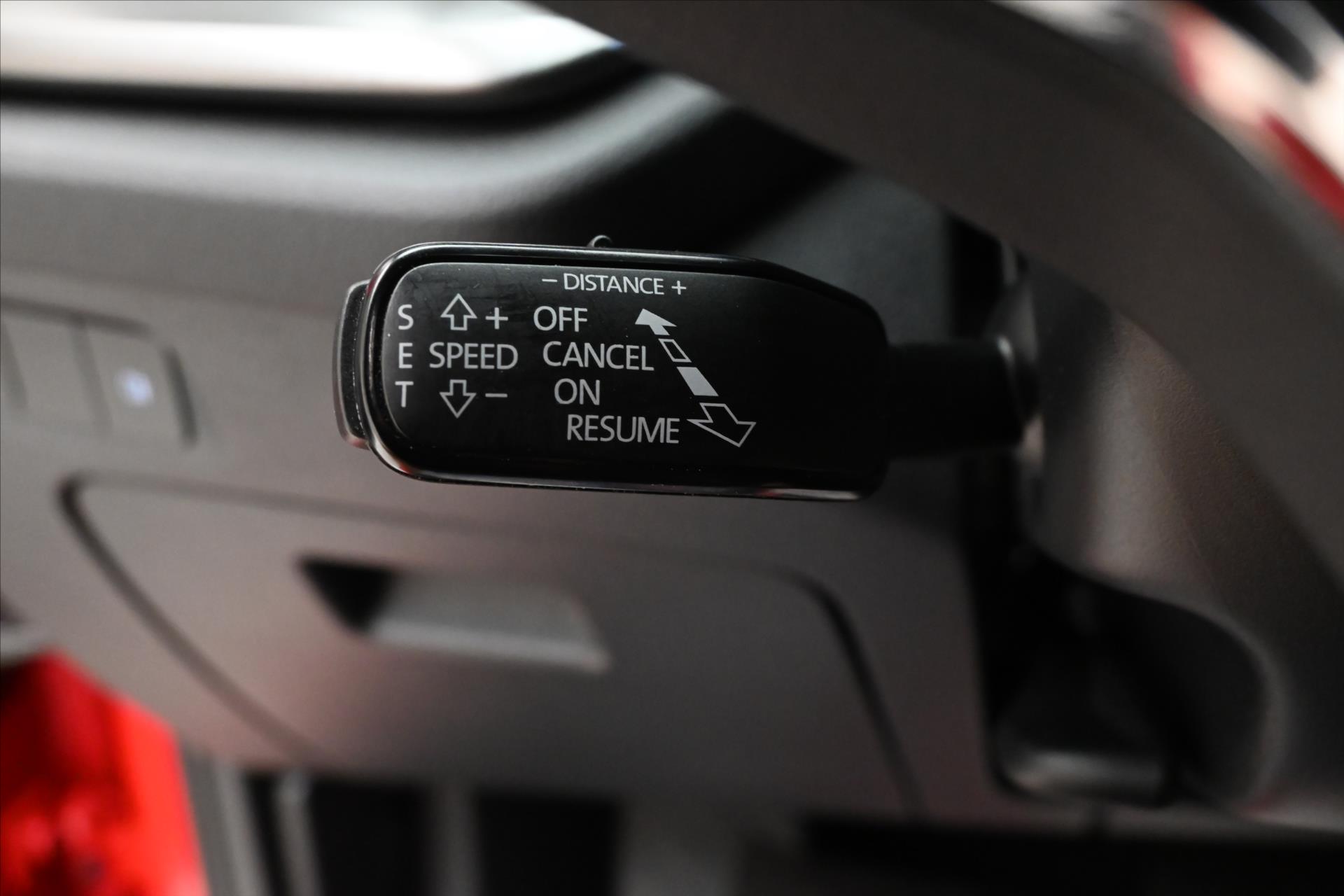 Hlavní fotografie vozu Škoda Octavia 2,0 110kW DSG Ambition Záruka až 5 let (23)